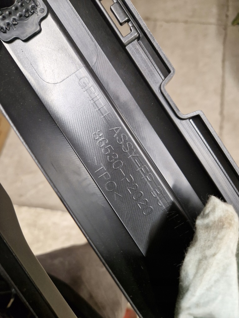 фото №11, Kia sorento iv решётка средняя бампер 86530-p2020 org 2xpdc 99310-p2000