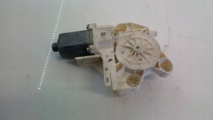 фото №7, Моторчик скло лівий перед ford focus mk2 2006r.