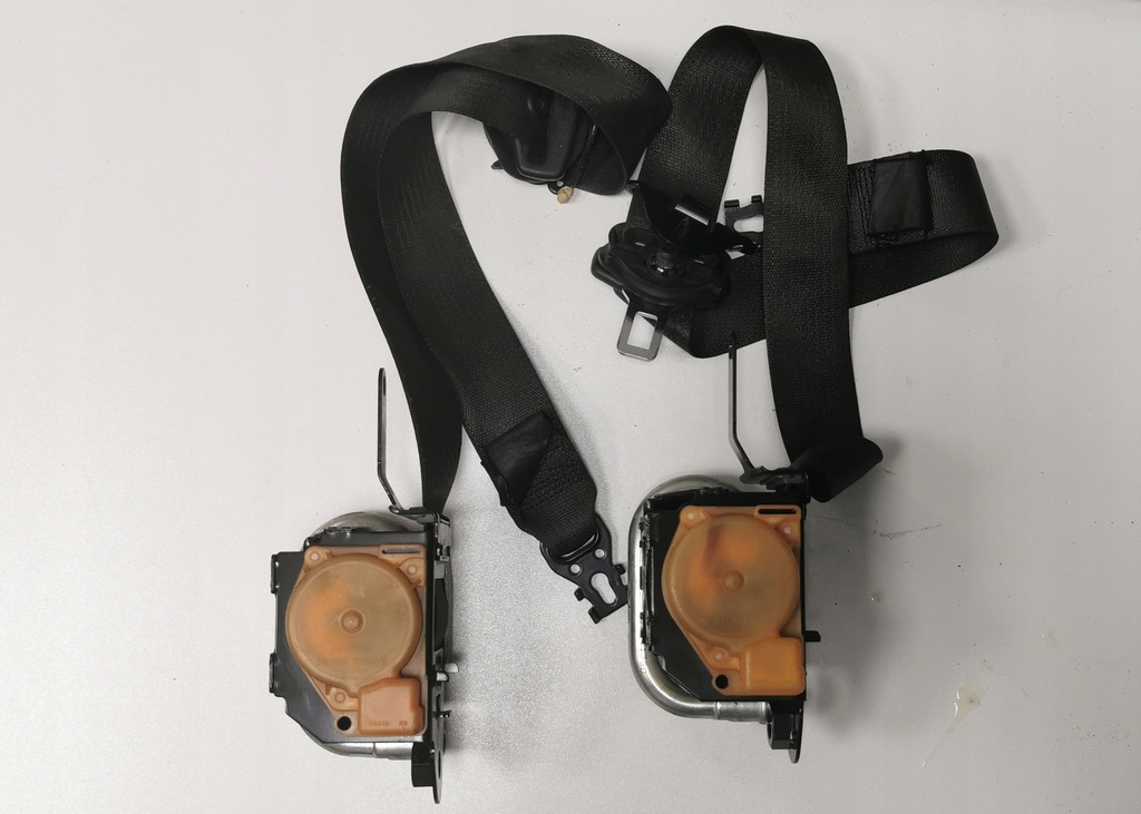 фото №1, Pas ремені безпеки opel insignia a лівий 3063932aa