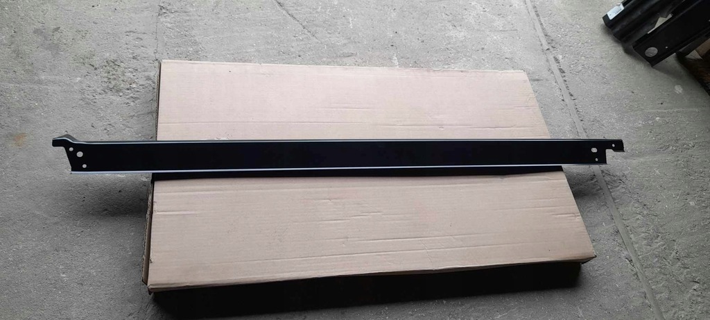 фото №1, Поріг внутрішній лівий volkswagen crafter ii 7c0810727