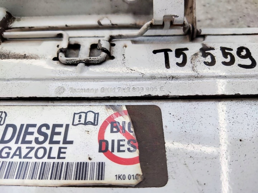 фото №5, Кришка заливної пального vw transporter t5 lift