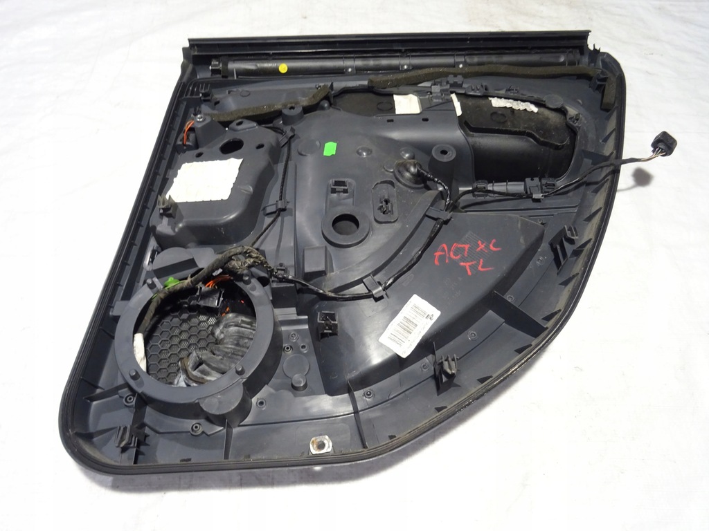 фото №8, Обшивка дверь задняя левый seat altea xl 5p8 с шторка