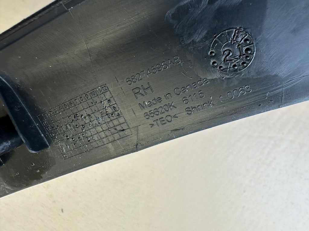 фото №7, Рамка решітка бампера права ram 2019-