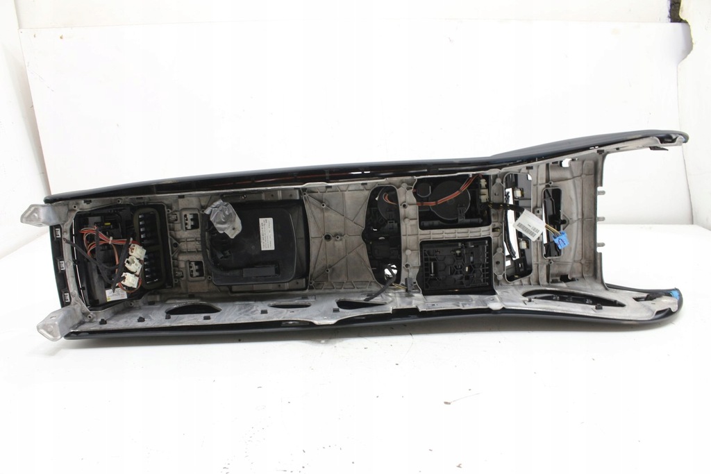 фото №11, Тунель середній підлокітник audi a8 d4 eu