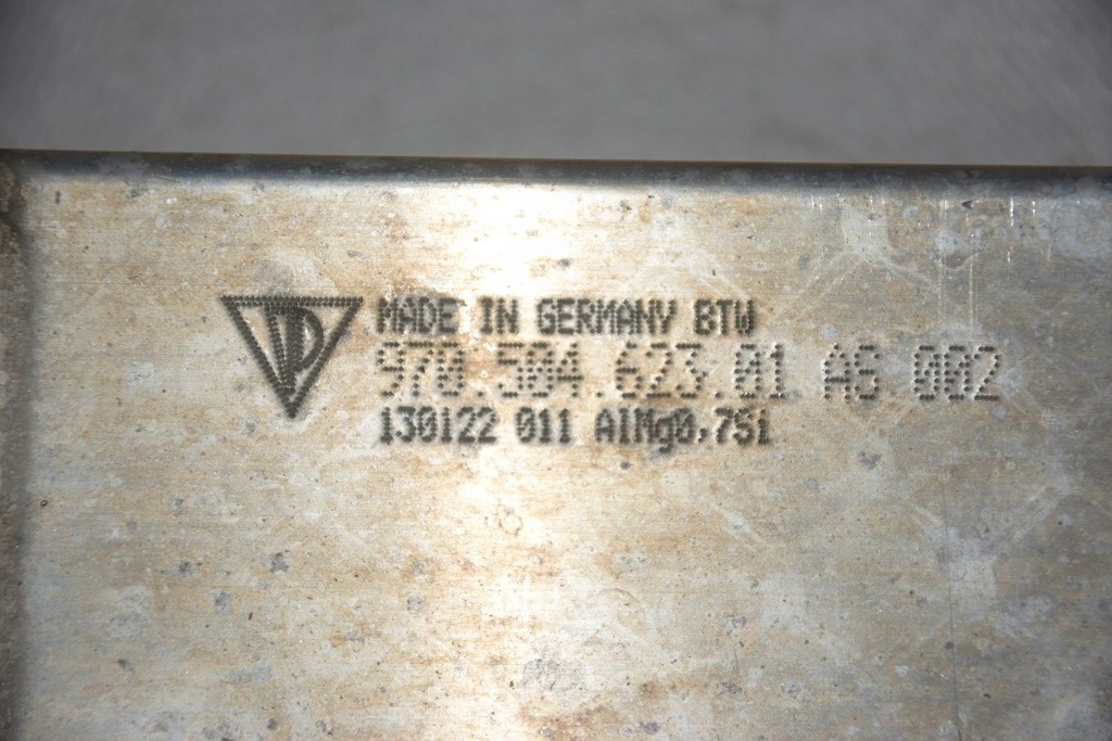 фото №16, Panamera 970 13- підсилювач каркас