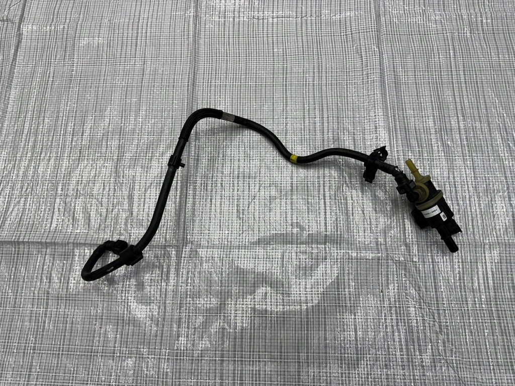 фото №1, Клапан вакуумa провода maserati granturismo m189 670162028