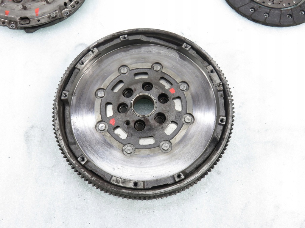 фото №6, Колесо двомасовий vw t5 1.9 tdi 123043610 323064110 415025010