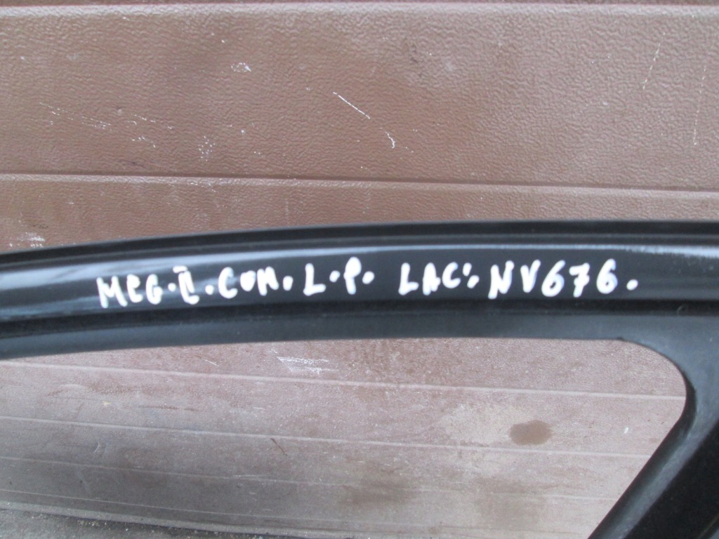 Двері ліва передні перед лівий renault megane ii 5d nv676 Доставка