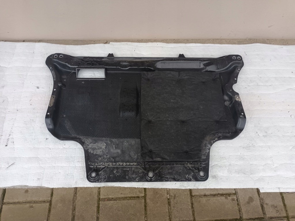 фото №7, Защита плита pod двигатель vw skoda audi seat 3q0 перед a3 s3 карбон