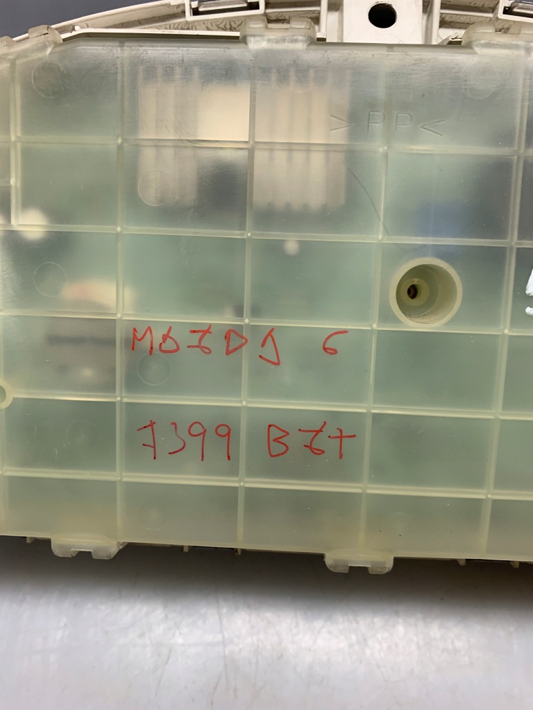 фото №5, Лічильник приладова панель jggj6wa mazda