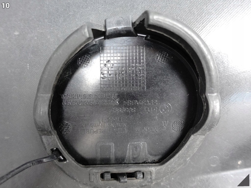 Bmw x1 f48 m-pakiet 15-19 бампер перед pdc/sprysk Доставка