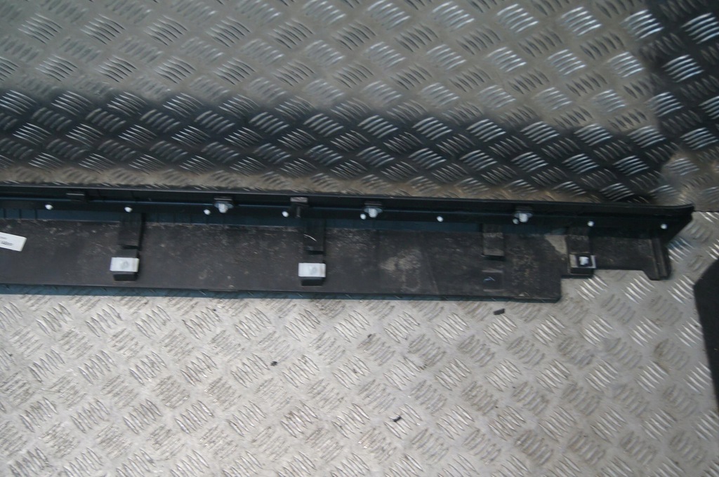 фото №10, Kia ev6 поріг лівий молдинг поріг