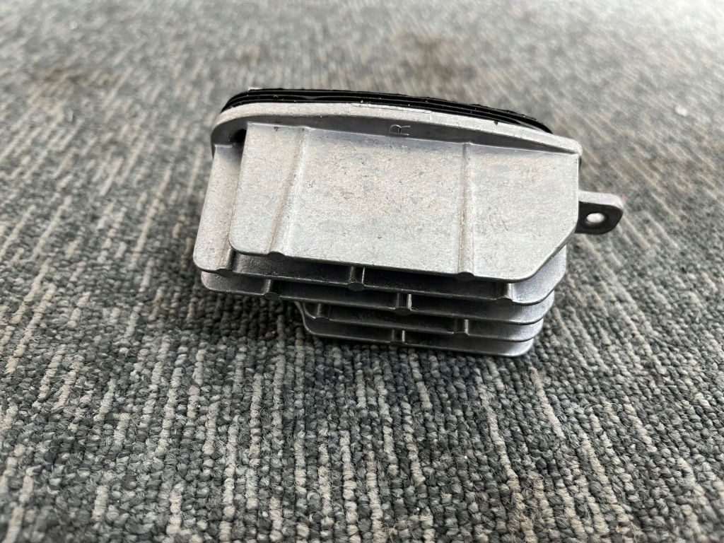 Renault megane iv 4 универсал 2019r модуль блок розжига led фонари правый перед Недорого