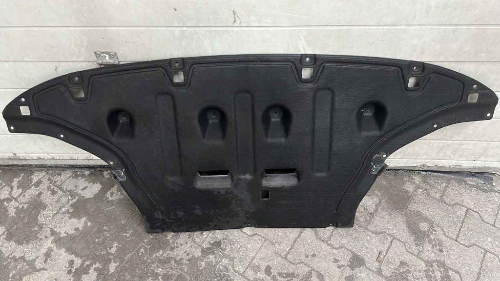 фото №3, Hyundai ioniq 5 - плита защита pod двигатель