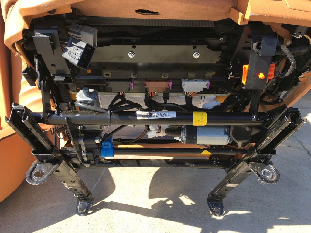 фото №16, Maserati quattroporte 04-12 сиденья заднее сиденье usa