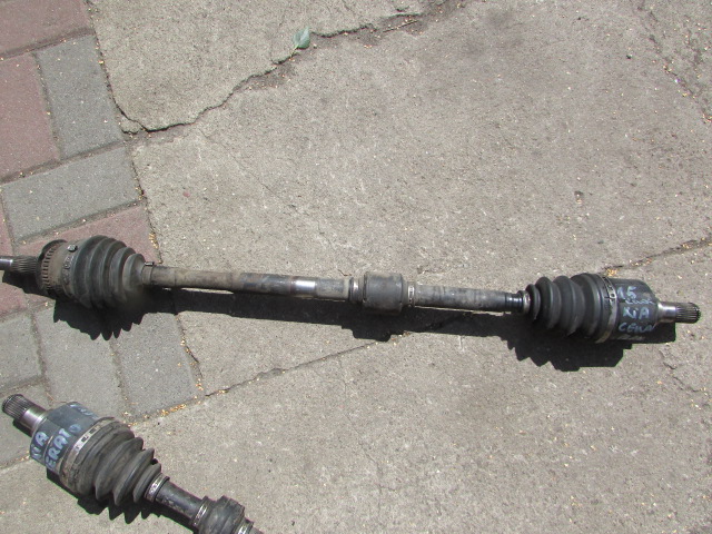 фото №1, Приводной вал правая kia cerato 1,5 crdi