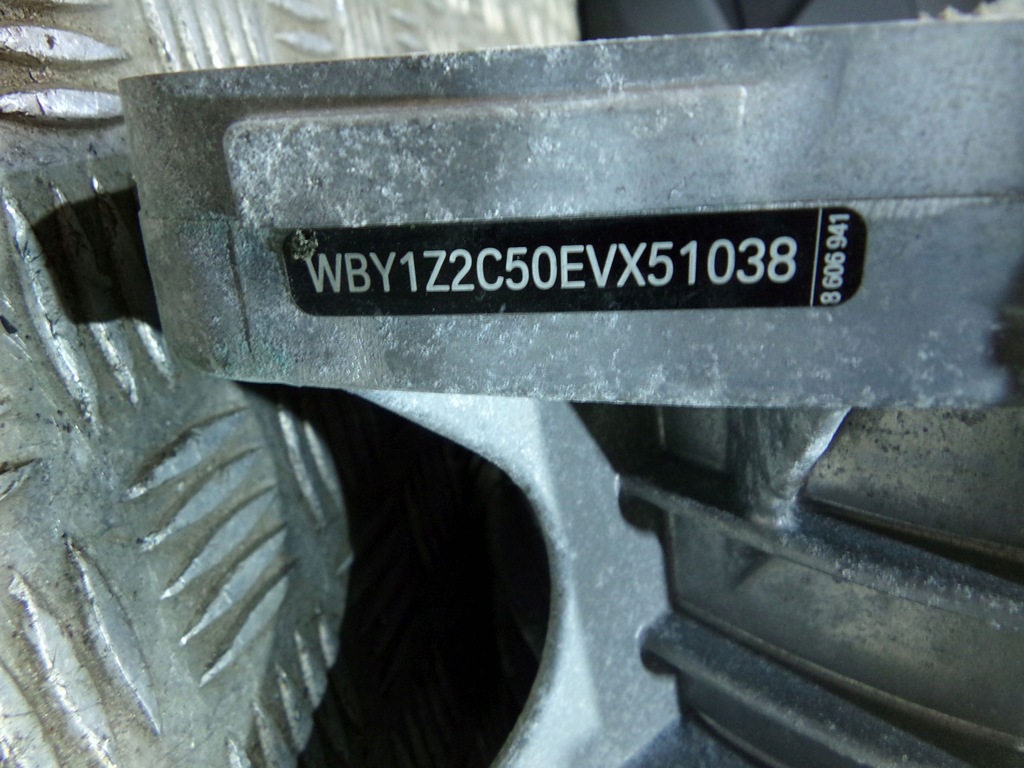 фото №6, Bmw i3 i01 lci двигун електричний maszyna передньої osi 125kw 170km