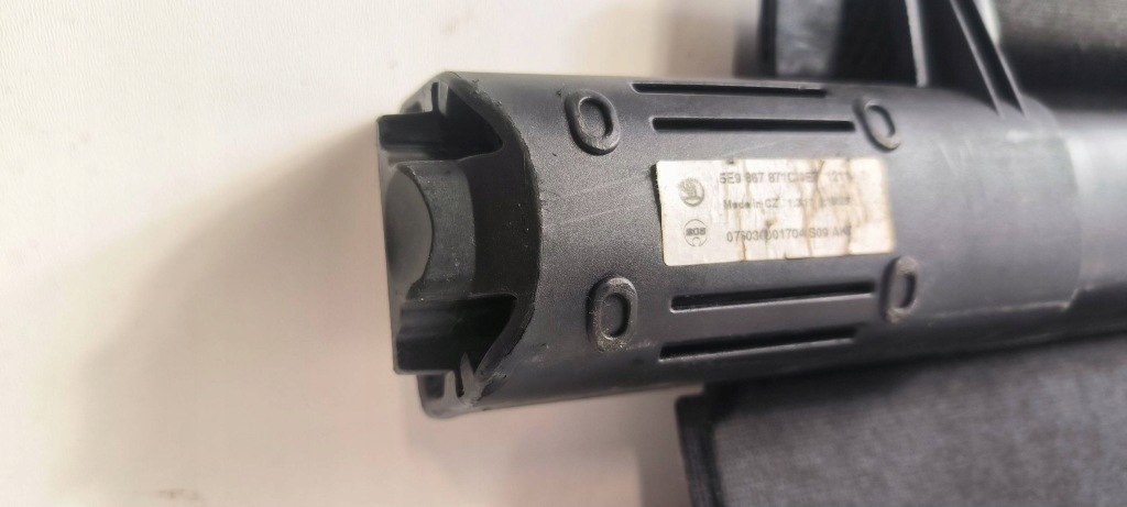 фото №8, Шторка багажника skoda octavia mk3 iii 5e9867871c