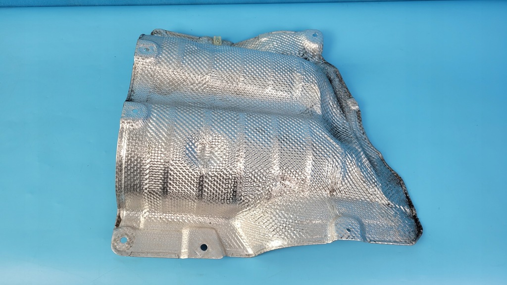 фото №8, Bmw 3' g20 330e 21r защита тепловая выхлоп 7340963