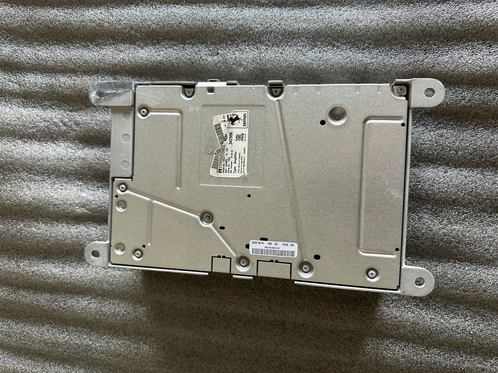 фото №1, Ferrari sf90 stradale усилитель аудио 342996...