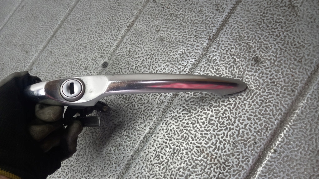 фото №1, Ручка ліва перед alfa romeo 156 98r