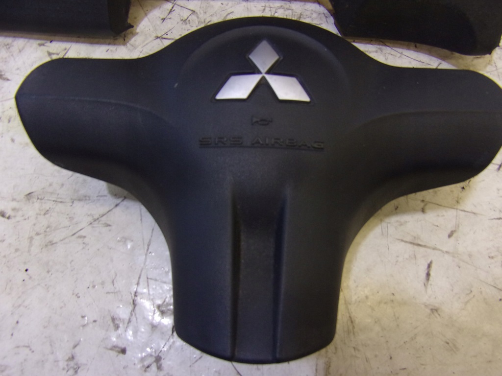 фото №8, Приборная панель приборная mitsubishi colt 6