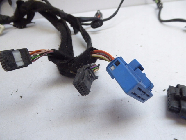 фото №1, Movano master iii 10- жгут дверь перед правая