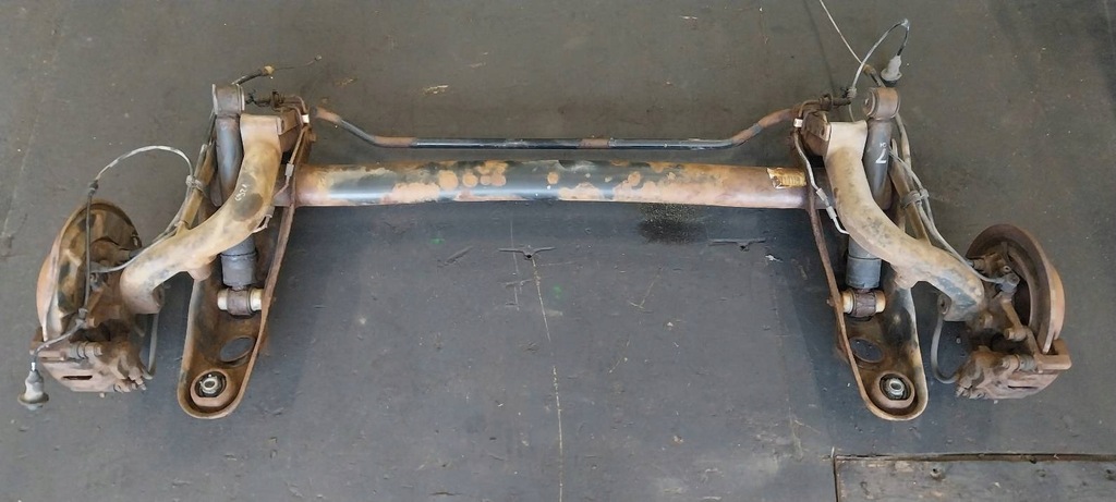 фото №1, Балка oś підвіска задня гальмівні диски з abs важелі mercedes w168 a klasa