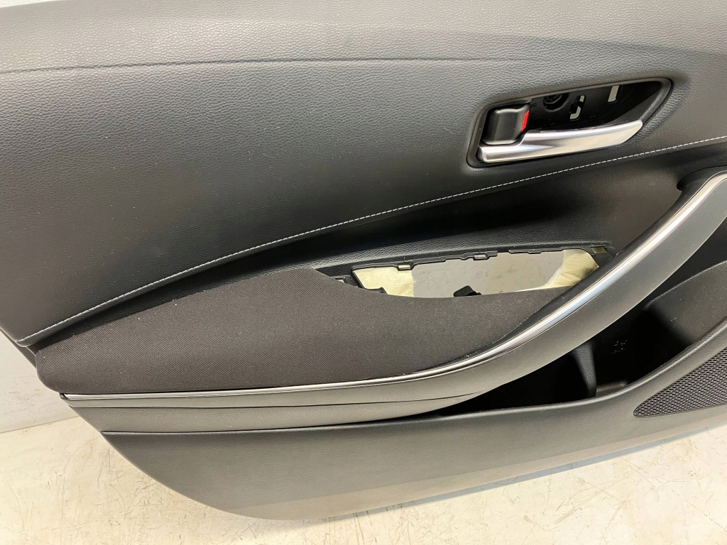 фото №7, Corolla e21 обшивка оббивка двері prednich лівий перед тканинний