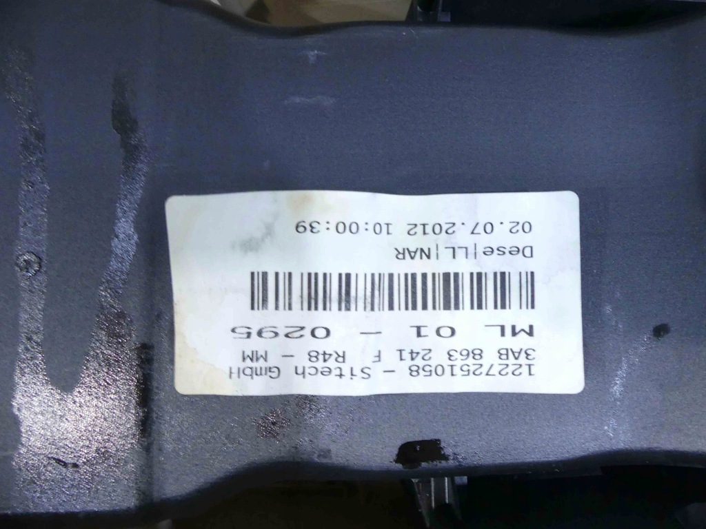 фото №8, Підлокітник тунель світлий бежевий vw passat cc 08-16