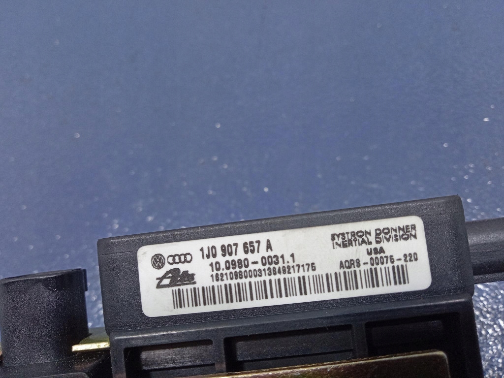 фото №6, Vw golf iv bora датчик датчик esp 1j0907657a 1j0907651a