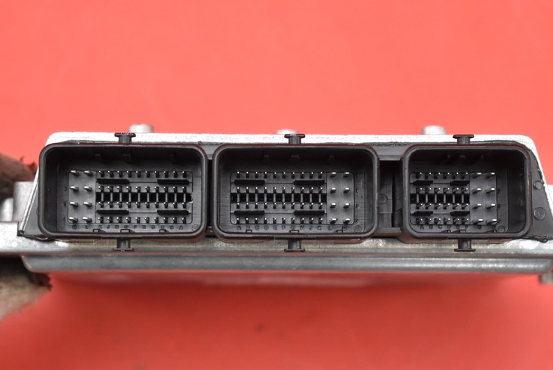 фото №8, Блок управления двигателя 31269095 volvo c70 ii 2.0 d 09r