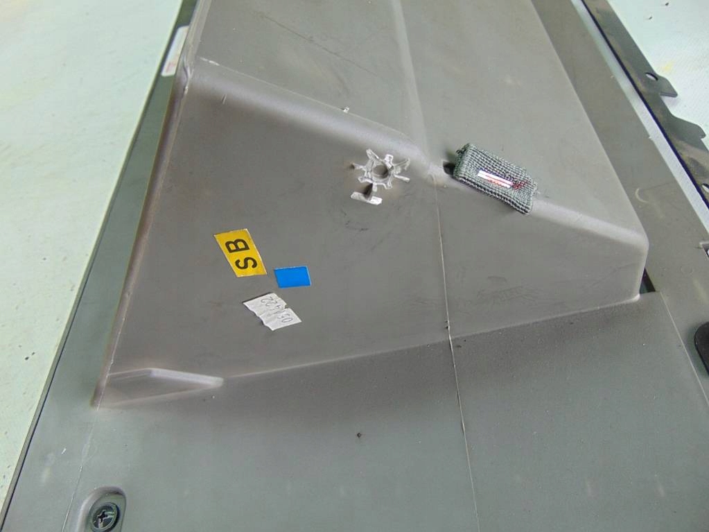 фото №7, Chevrolet evanda 05r бардачок пассажира