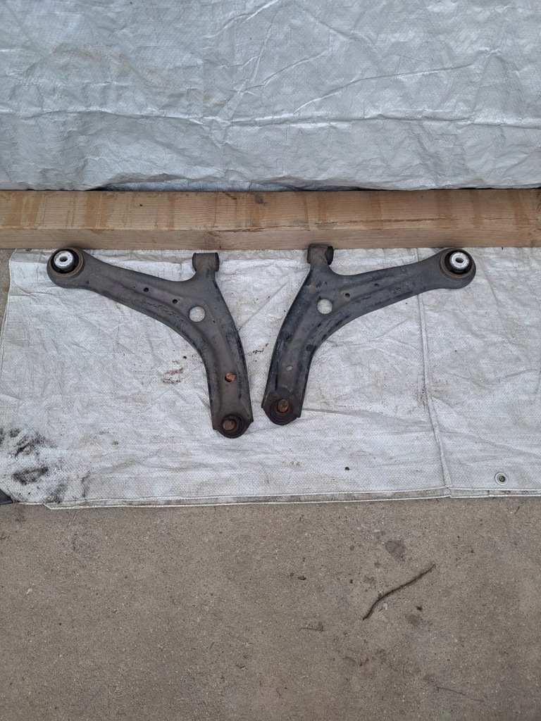 фото №1, Важіль передній ford transit courier ii