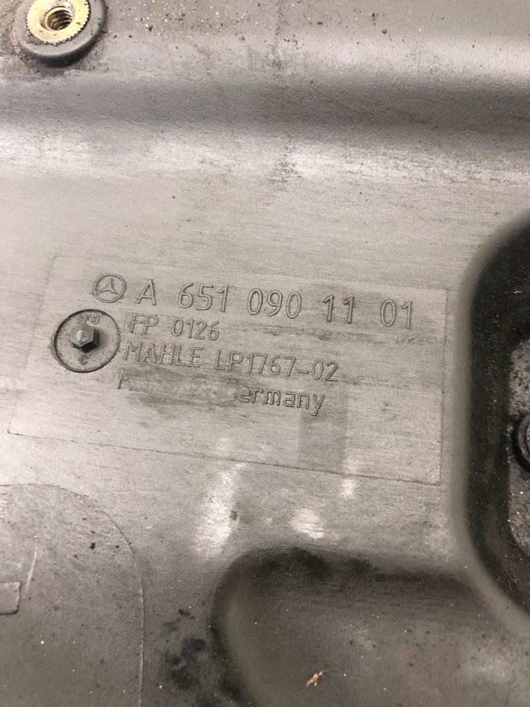 фото №7, Корпус фільтра повітря mercedes w204 a6510901101