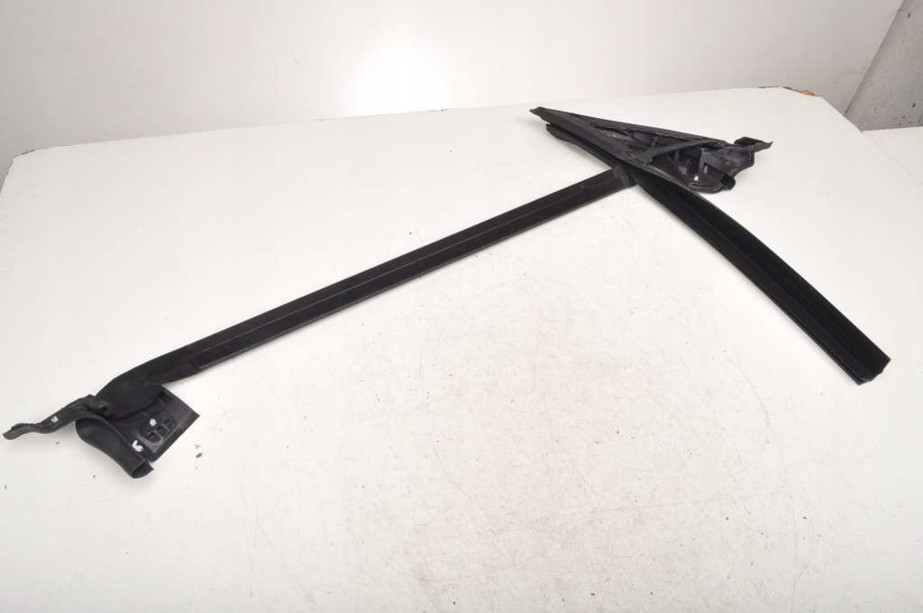 фото №1, Bmw 2 f44 gran coupe прокладка дверь правый перед