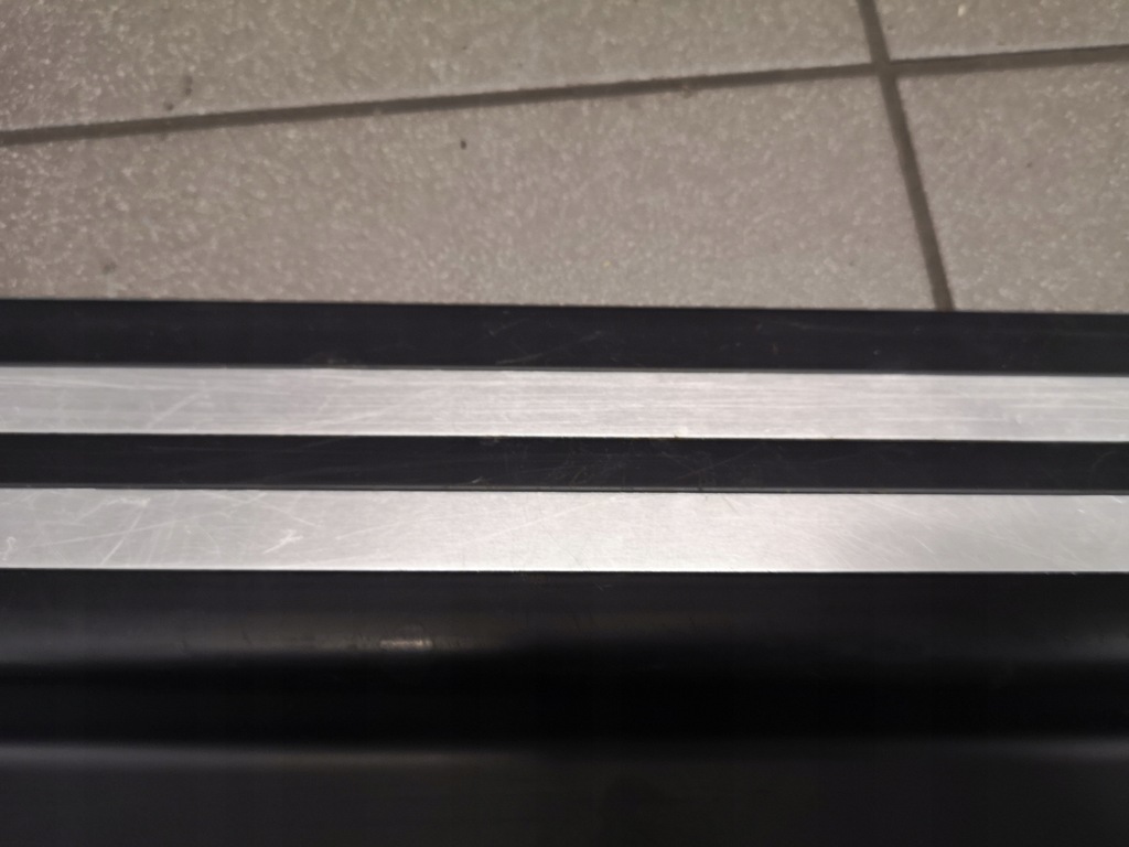 фото №7, Молдинг поріг ліва audi a4 b6 cabrio 8h0853491