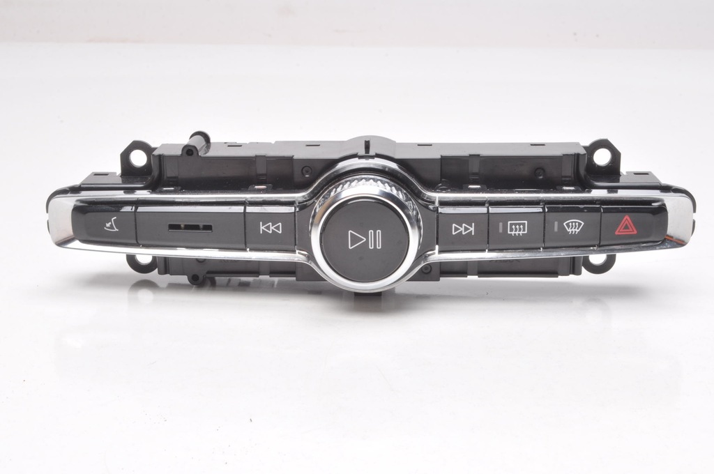 фото №1, Volvo xc90 ii панель радіо p31346790