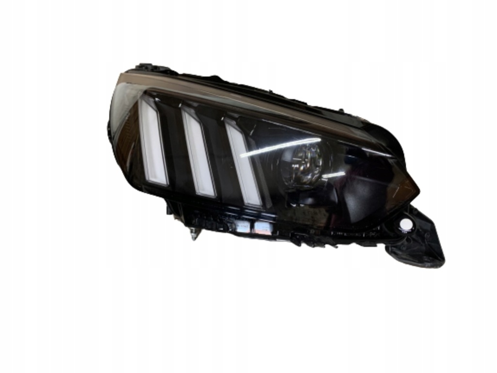 фото №1, Peugeot 2008 ii лампа правая перед full led