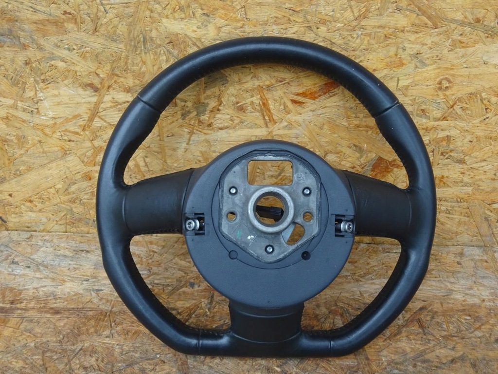 фото №16, Audi tt 8j a3 8p lift воздуховод кожа мультифункция s-line 8j0419091b