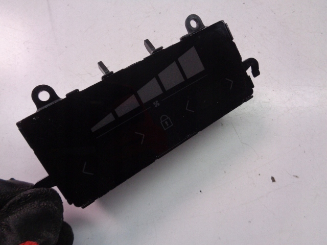 фото №1, Панель підігрів сидінь volvo xc90 ii