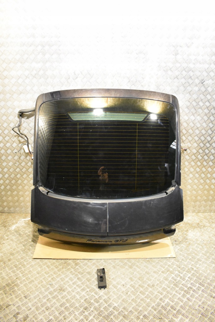 фото №1, Idealna kpl. крышка багажника задняя задняя porsche panamera 971 turbo gts c9x lc9x 1