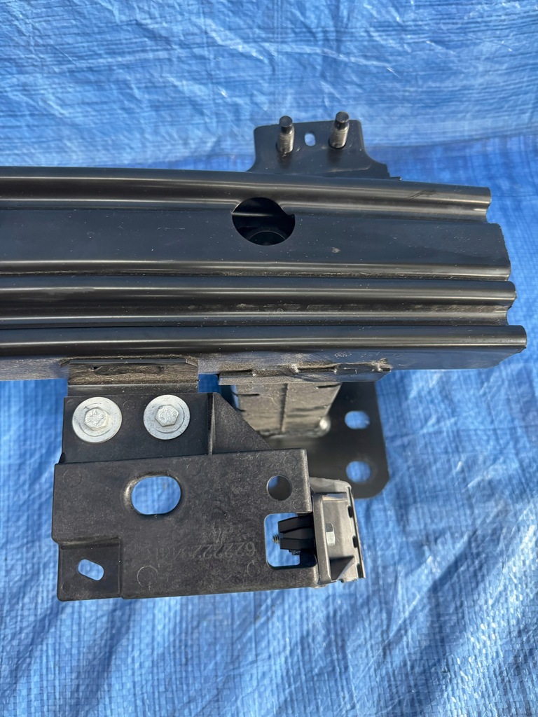 фото №3, Балка pod бампер передній renault megane v e-tech