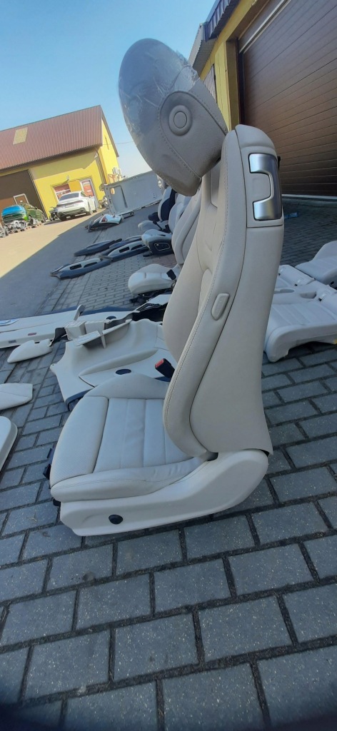 фото №7, Сидіння заднє сидіння оббивка обшивки салон шкіра coupe mercedes w205