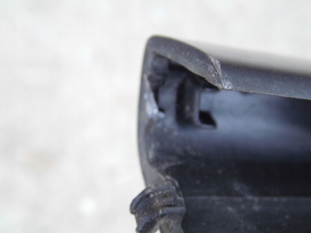 Рейлінг даховий vw golf v vi універсал правий чорний оригінал Ціна