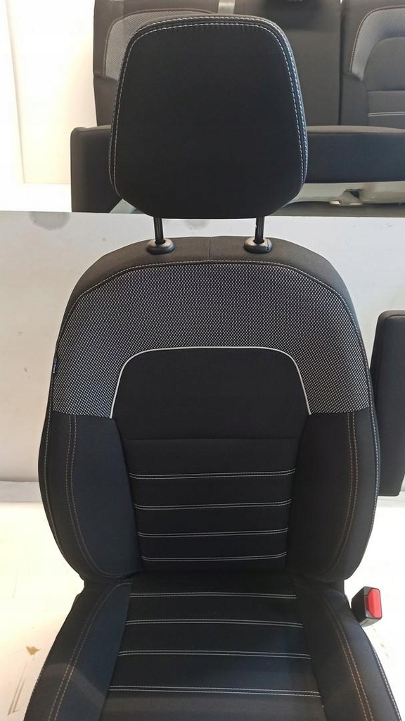 фото №12, Dacia sandero stepway iii сидіння заднє сидіння 2023