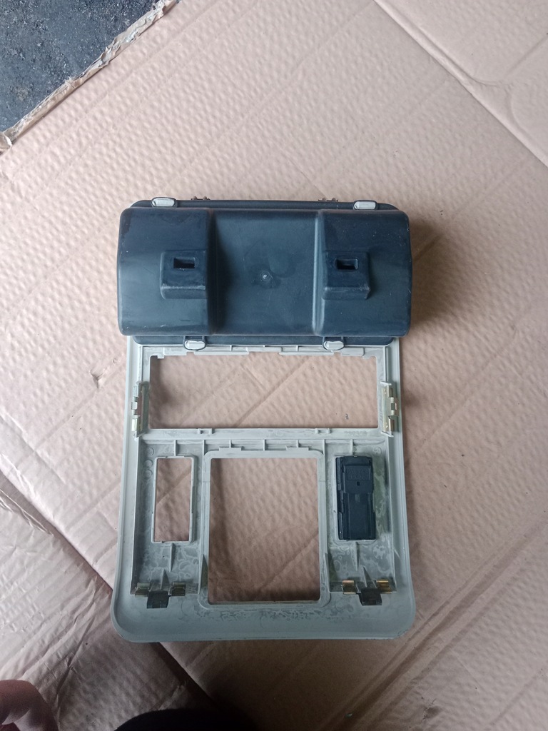 фото №2, Рамка лампа потолочный range rover vogue l322