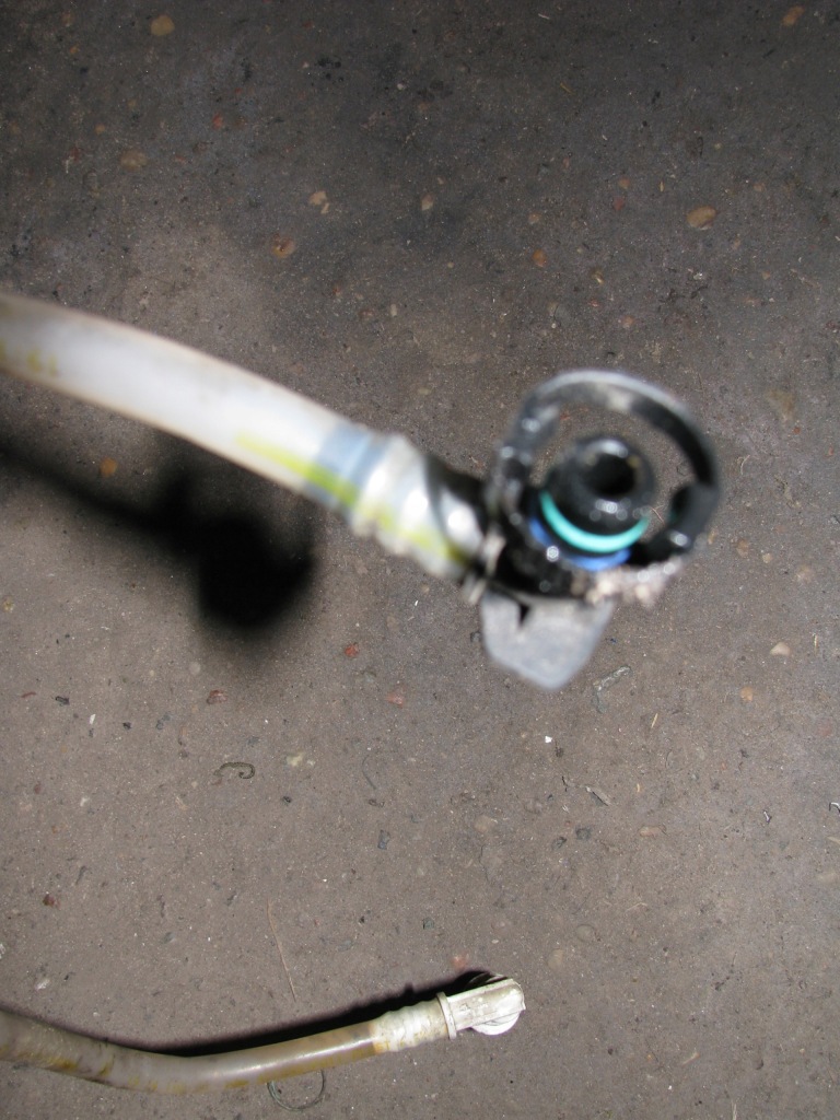 фото №4, Шланг трубка топлива citroen berlingo i 1.9 d