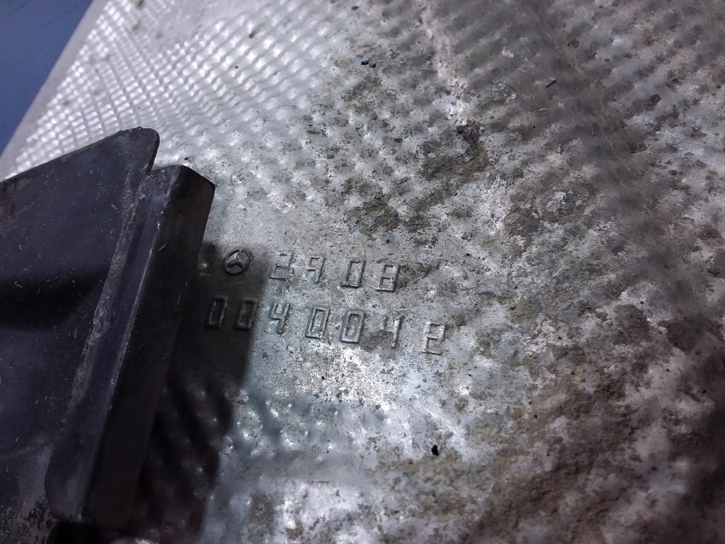 фото №4, Mercedes cls w219 3.5 v6 захист теплова