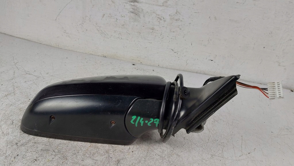 фото №11, Audi a4 b6 01- зеркало правое lz9x